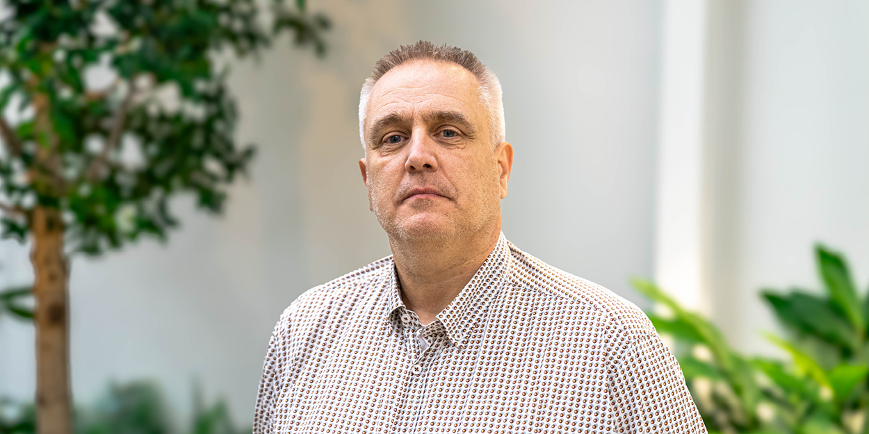 Portrait photo of Maarten Visscher at Agrifac.