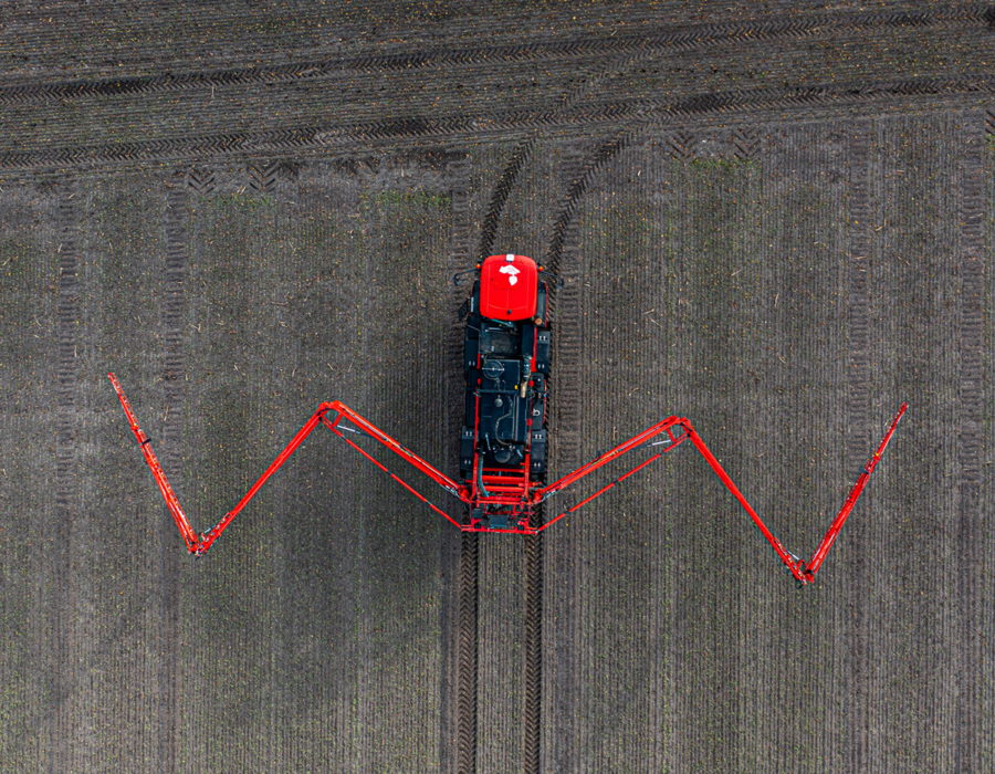 Folding of the boom with FastFoldPlus.