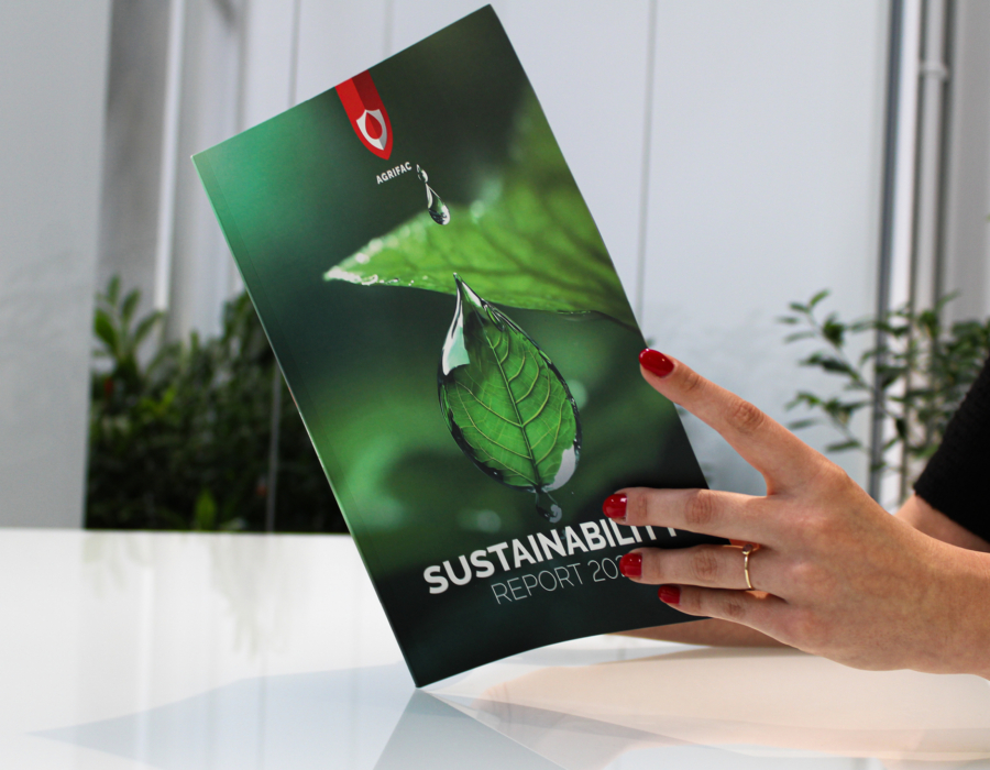 A photo of the sustainability report of Agrifac.