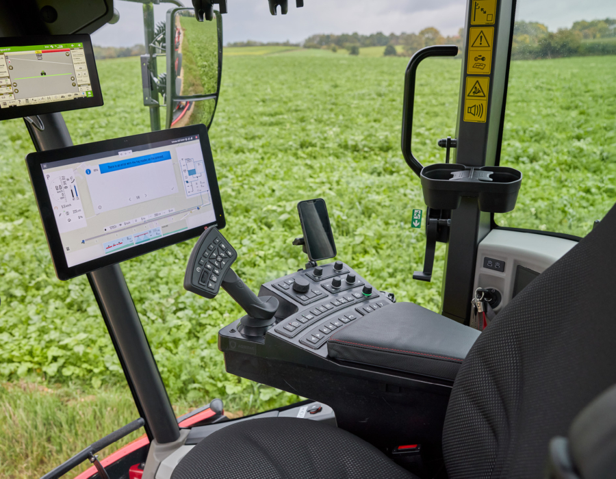 Close up of the EcoTronicPlus screen.