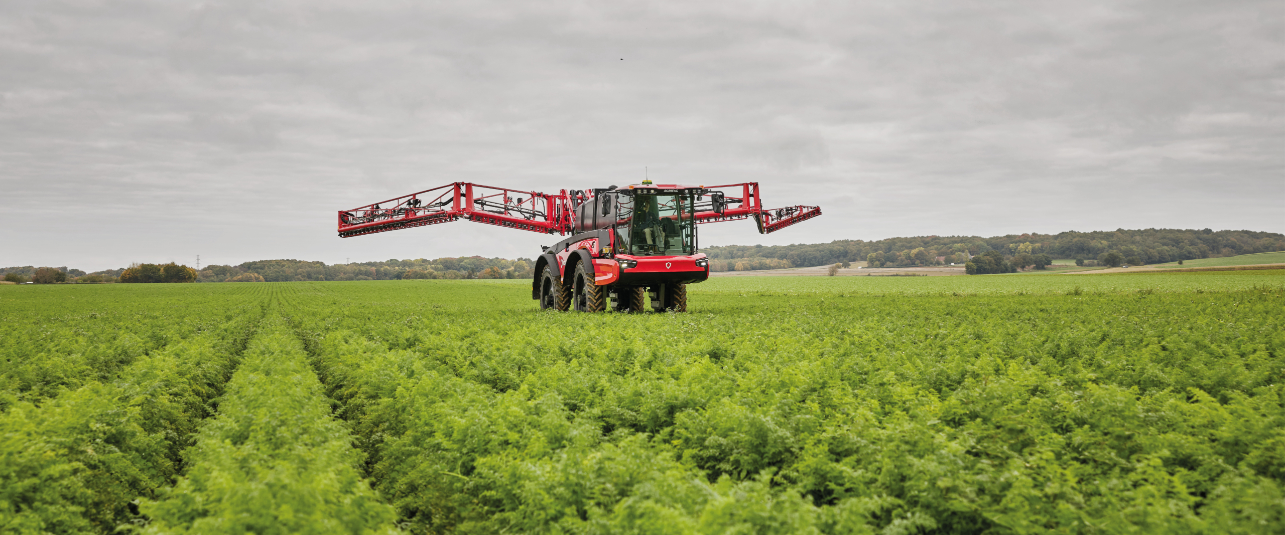 Folding boom of the Vanguard 67 sprayer.