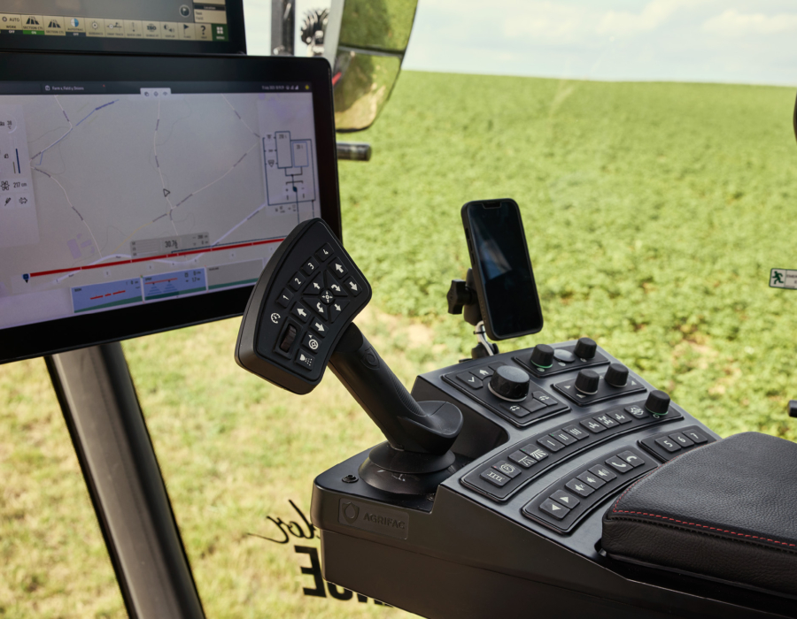 Close up of the EcoTronicPlus screen.